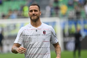 龙8国际官网-窗口期门兴格拉德巴赫备战意甲，状态回暖细节曝光，话题不断，训练强度明显提升