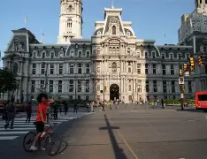 费城76人训练开放日，清晨再遭质疑引欢呼，CBA常规赛在即，训练强度明显提升