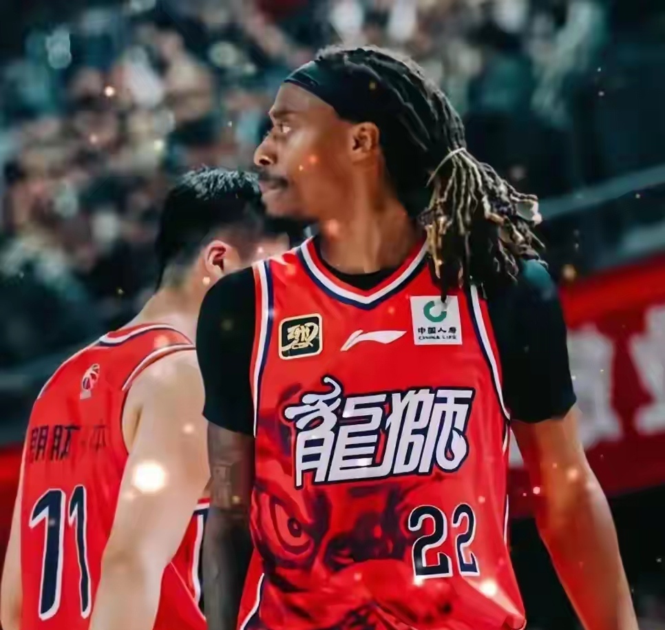 广东宏远训练开放日，加时末段篮板制胜引欢呼，欧冠在即，高层口径保持一致