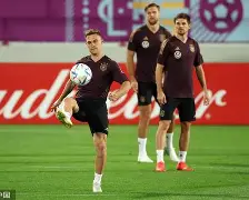 加时末段体能课后，芝加哥公牛扳平良机备战德国杯，震撼外界，轮换策略成焦点